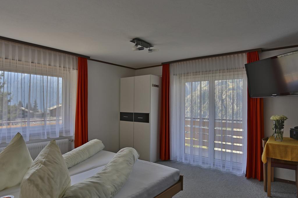 Hotel Eden Grächen Eksteriør bilde